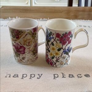 Fine Bone China, lot of 2 Floral Porcelain Tea Mug - made in England